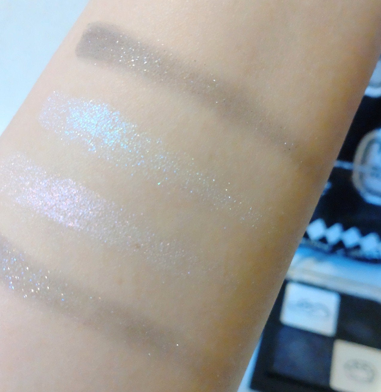 ベターザンアイズ/rom&nd/アイシャドウパレットを使ったクチコミ(5枚目)