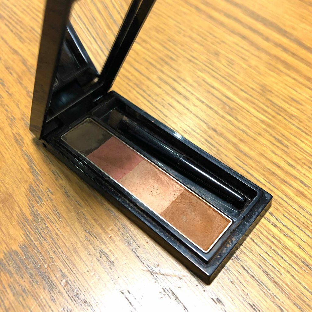 リシェ カラーリング アイブロウパウダー BR-4 ピーチブラウン/Visée/パウダーアイブロウを使ったクチコミ（2枚目）