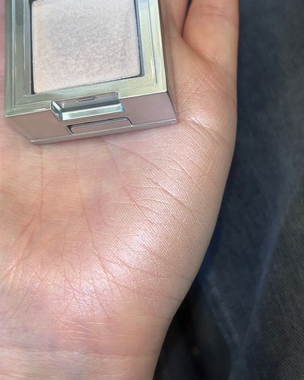 ストロビングフェイスキューブ/TWO SLASH FOUR/ハイライトを使ったクチコミ(7枚目)