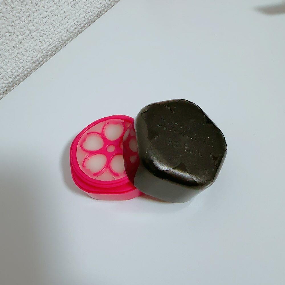 ヘアキープ和草スティック（スーパーハード）/いち髪/ヘアバームを使ったクチコミ（2枚目）