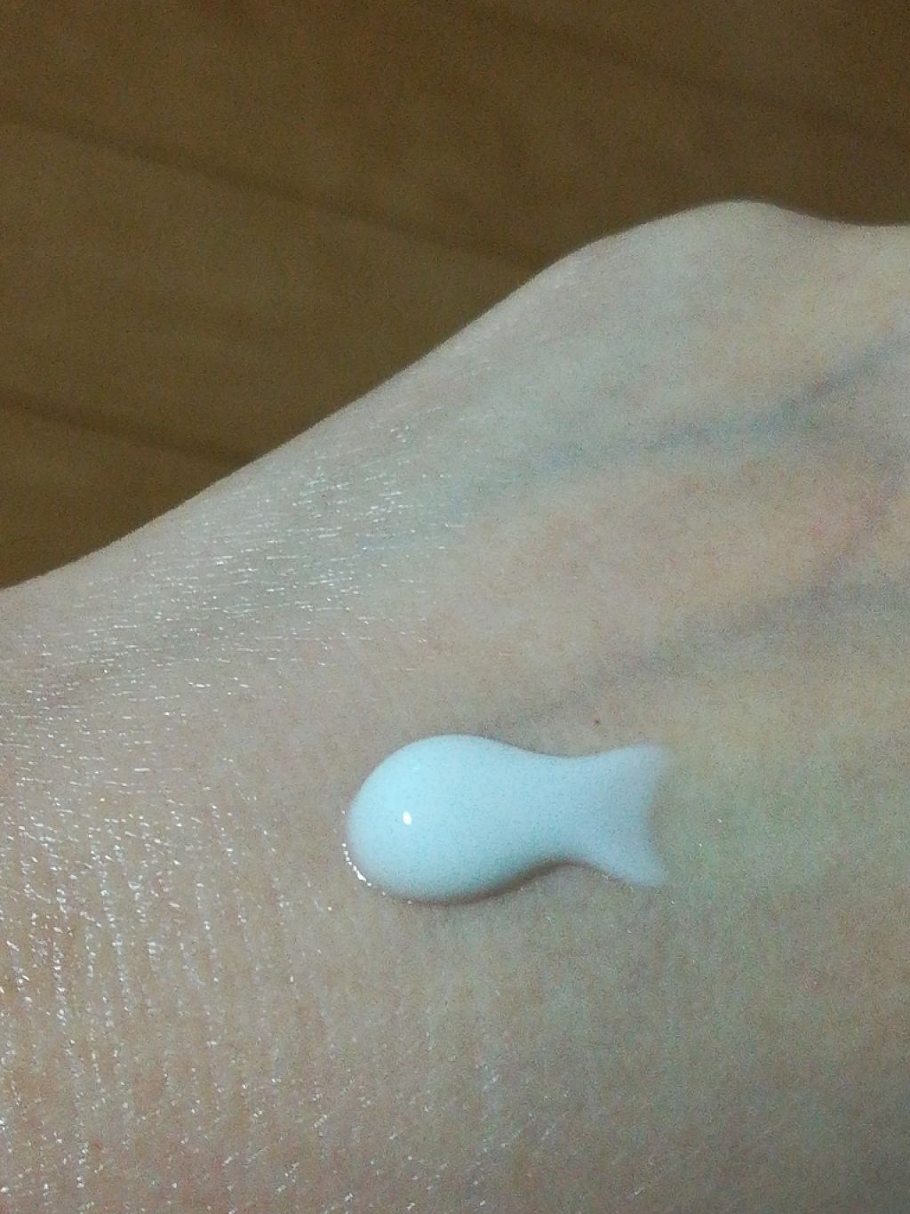 ローズ ハンド トリートメント/レ・メルヴェイユーズ ラデュレ/ハンドクリームを使ったクチコミ(4枚目)