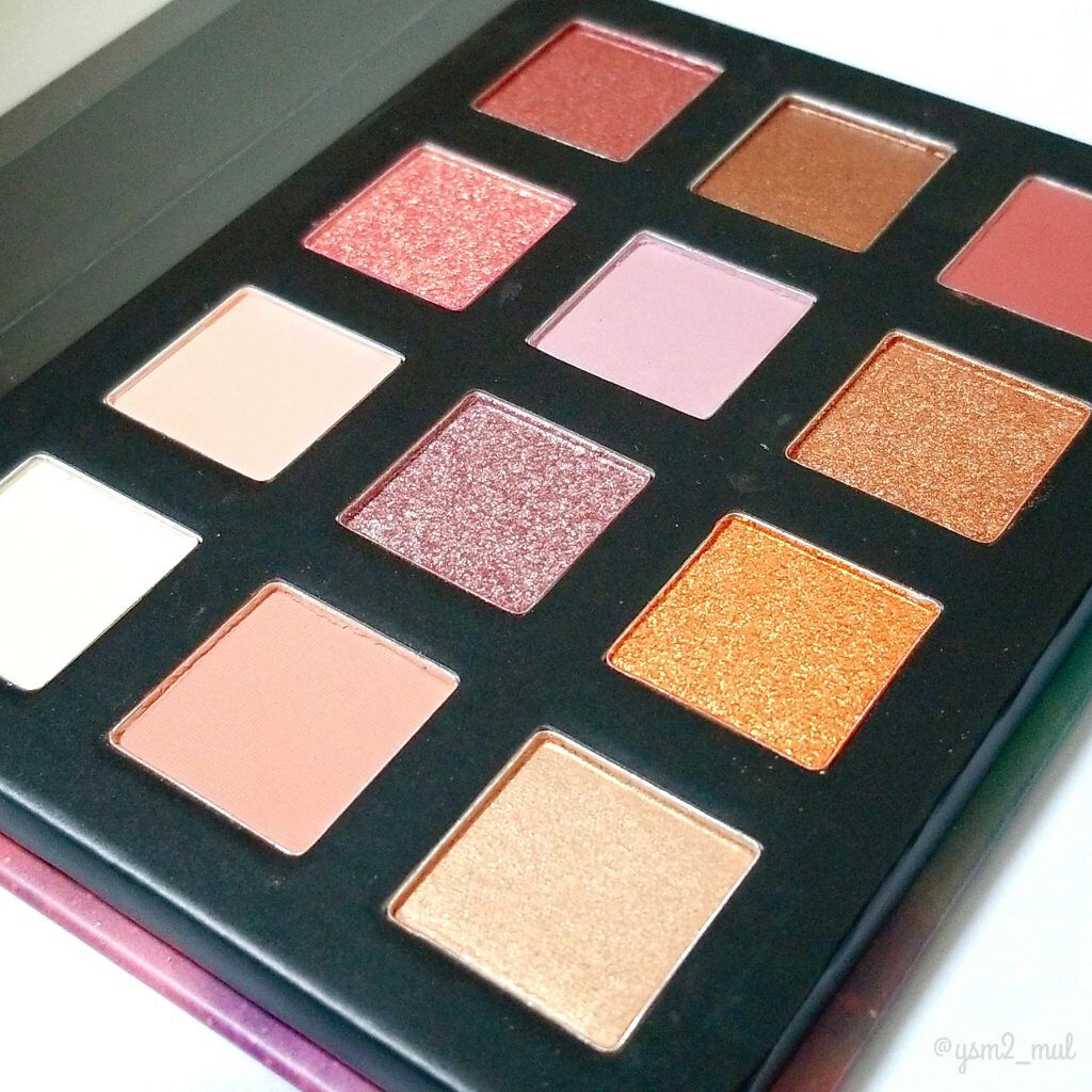 HEXZEスターライトファントム12アイシャドウ01/HEXZE(ヘックスゼ)/アイシャドウパレットを使ったクチコミ(5枚目)