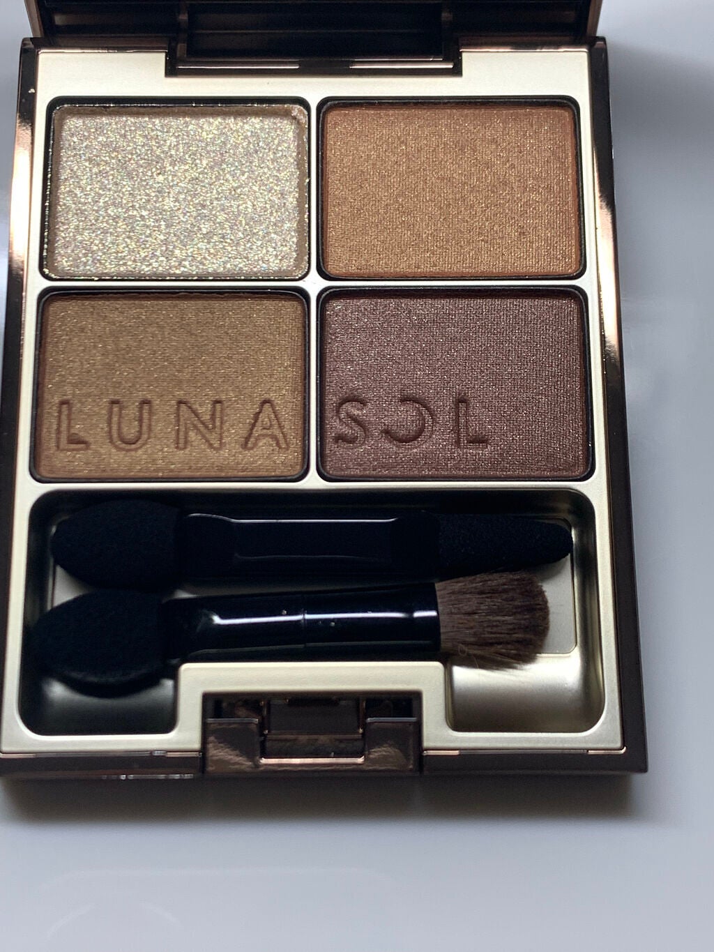 スキンモデリングアイズ/LUNASOL/アイシャドウパレットを使ったクチコミ(3枚目)
