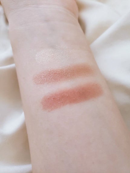 トーンアップアイシャドウ/CEZANNE/アイシャドウパレットを使ったクチコミ(3枚目)