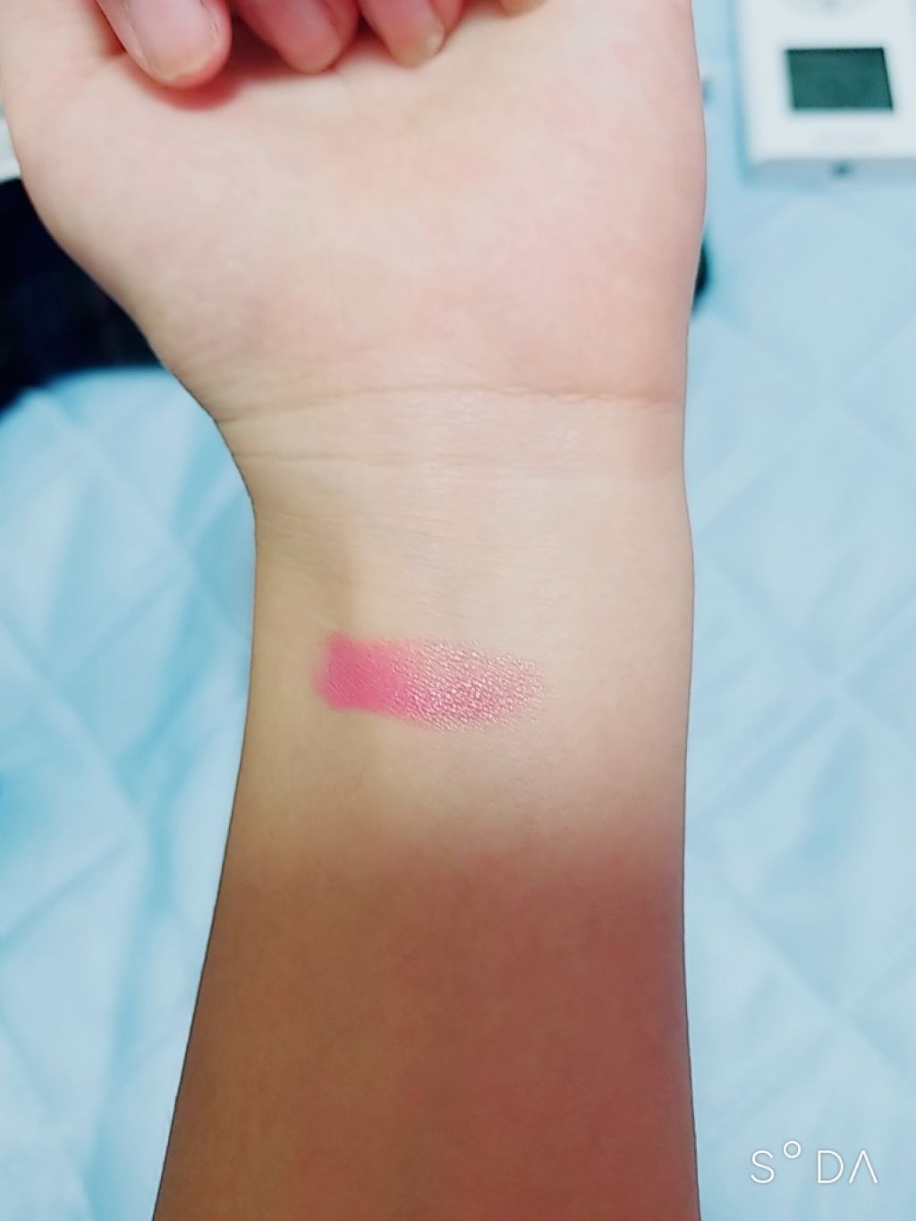 れいら♡ on LIPS 「CHANELのリップ♡お値段は4000円+税です!ちょと高いけ..」(3枚目)