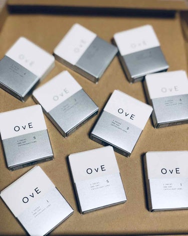 OvE（オヴィ）
キャッチライトレンズ
全5種類

10日間全色お試しセット♡

今、2番『潤み』を着けてみたのですがめちゃくちゃ自然に馴染む！！！

3枚目に実際の着用画像があります。