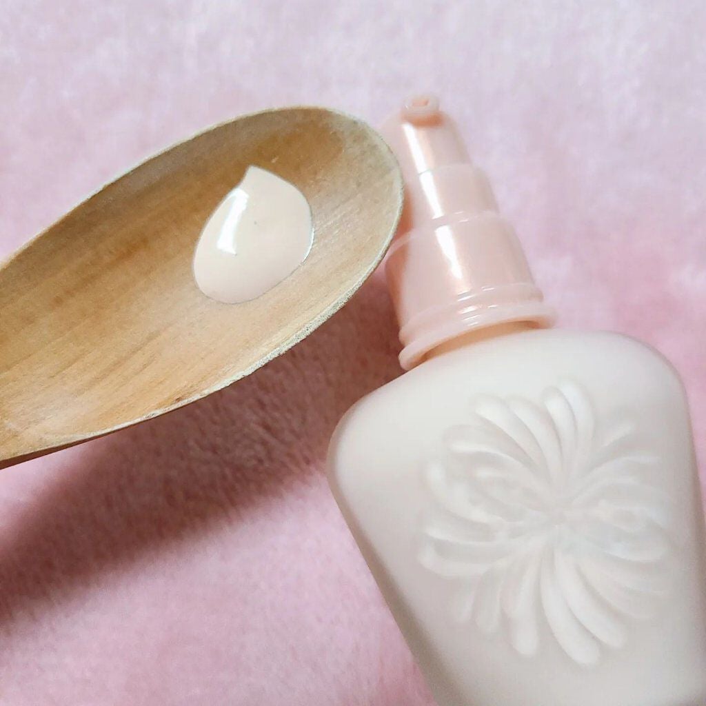 モイスチュアライジング ファンデーション プライマー/PAUL & JOE BEAUTE/化粧下地を使ったクチコミ(4枚目)