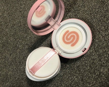 WHITE CREAMY CUSHION(ウユファンデ)/G9SKIN/化粧下地を使ったクチコミ(3枚目)