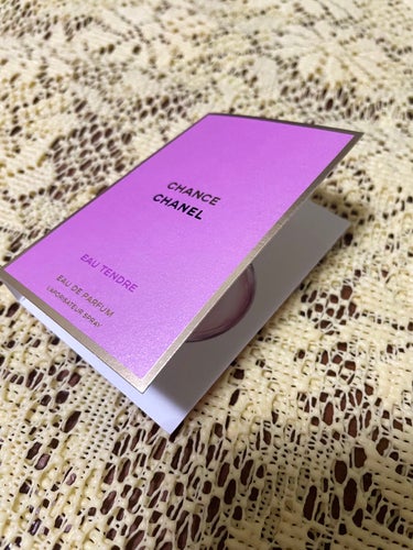 CHANEL チャンス オー タンドゥル オードゥ パルファム(ヴァポリザター)のクチコミ「CHANEL
チャンス オー タンドゥル オードゥ パルファム
ヴァポリザター
 サンプル

.....」（2枚目）