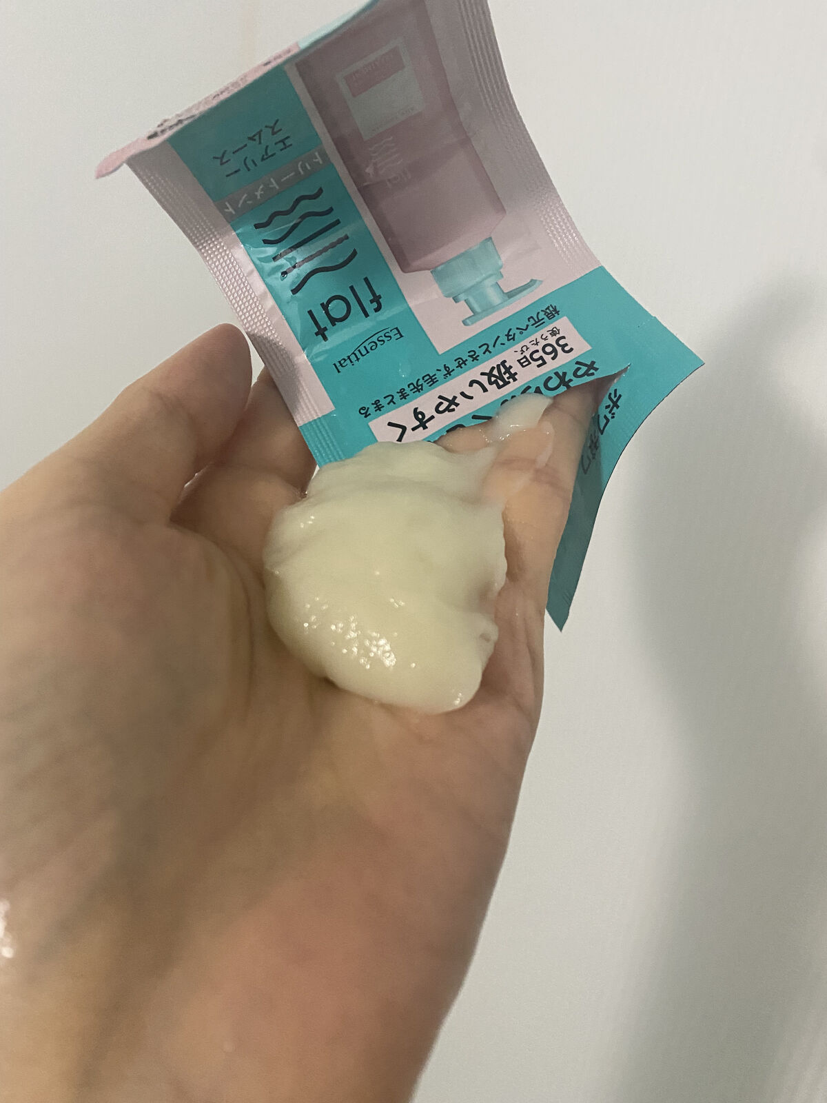 エアリースムースシャンプー／トリートメント/エッセンシャル flat/シャンプー・コンディショナーを使ったクチコミ（3枚目）