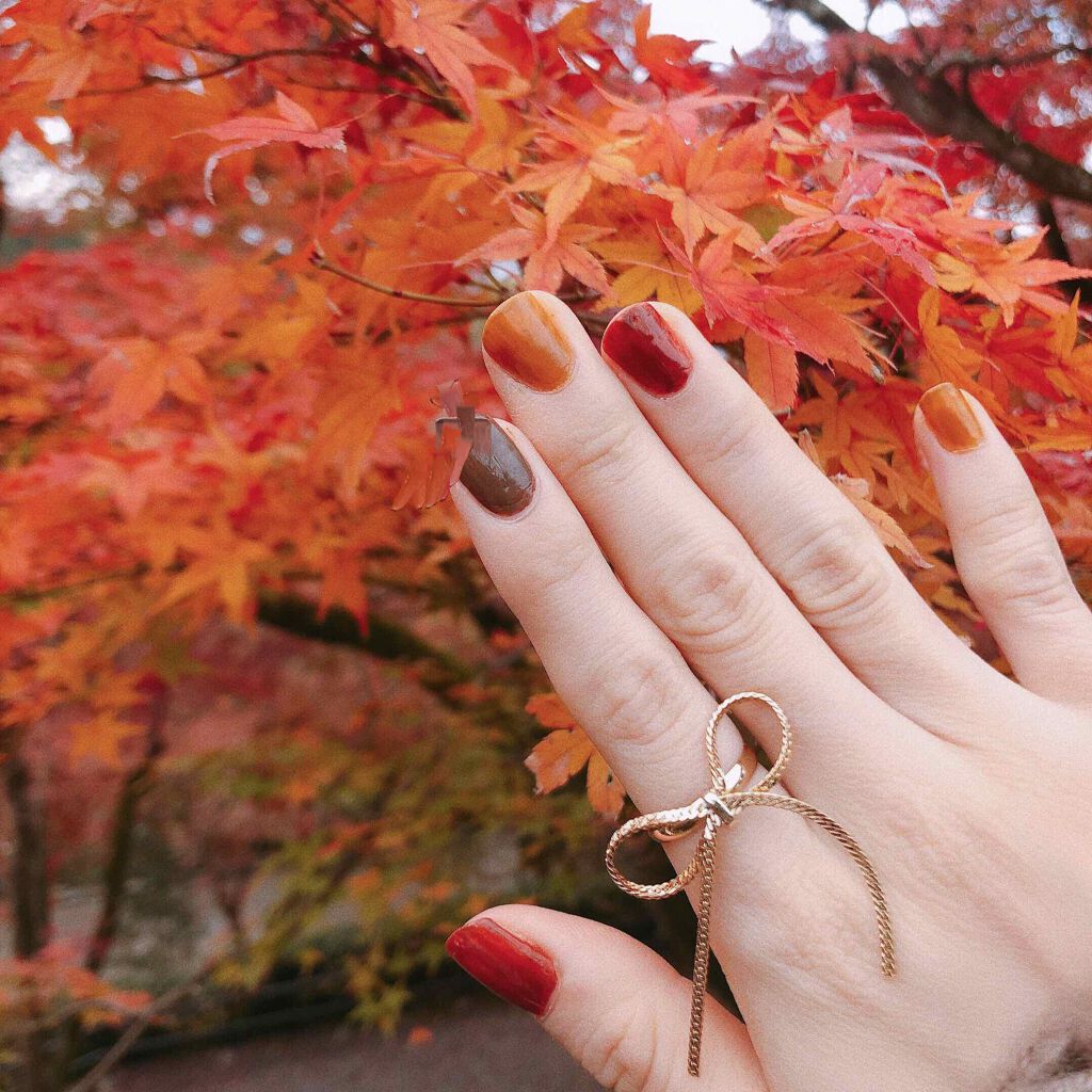 Coeur de Fleur Nail Color MOMIJITSUTA SEIEN 【もみじつたせいえん】/Causette.Joli/マニキュアを使ったクチコミ（2枚目）