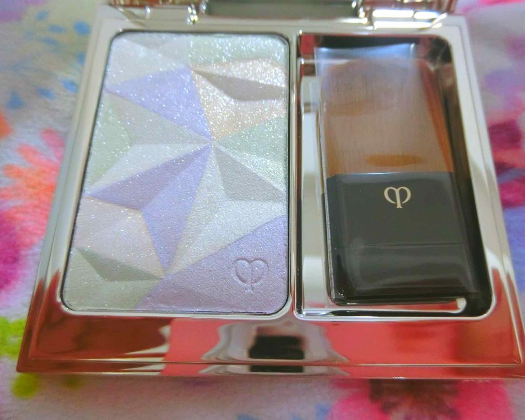 クレ・ド・ポー ボーテ レオスールデクラ/クレ・ド・ポー ボーテ/パウダーハイライトを使ったクチコミ(1枚目)