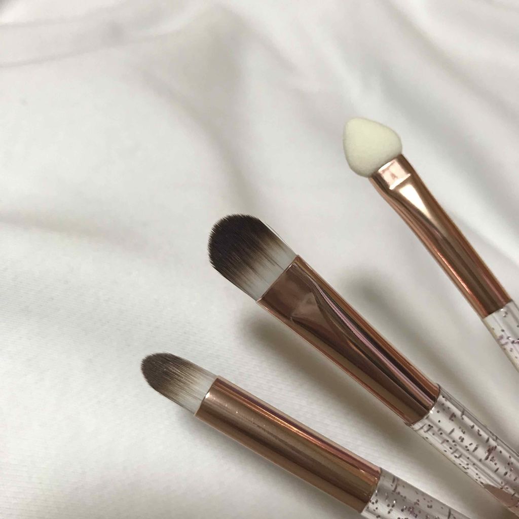 ロイヤルヴィンテージ アイズ/リンメル ロンドン/アイシャドウパレットを使ったクチコミ（3枚目）