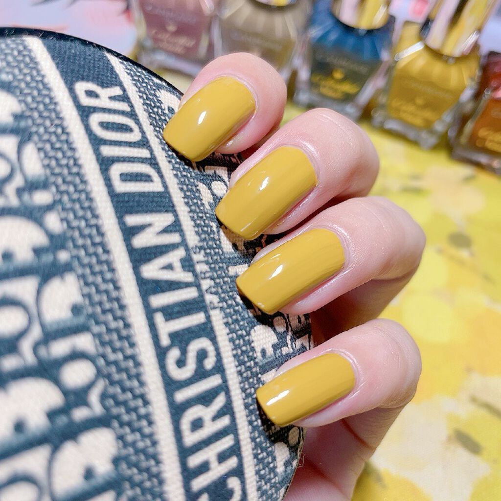 カラフルネイルズ/キャンメイク/マニキュアを使ったクチコミ(3枚目)