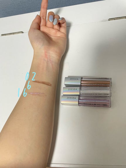 ダイヤモンドシリーズ 星空リキッドアイシャドウ/ZEESEA/リキッドアイシャドウを使ったクチコミ(2枚目)