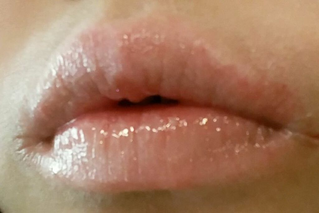 WHY NOT SPINNS リップグロス ホワイトラメ/DAISO/リップグロスを使ったクチコミ（3枚目）