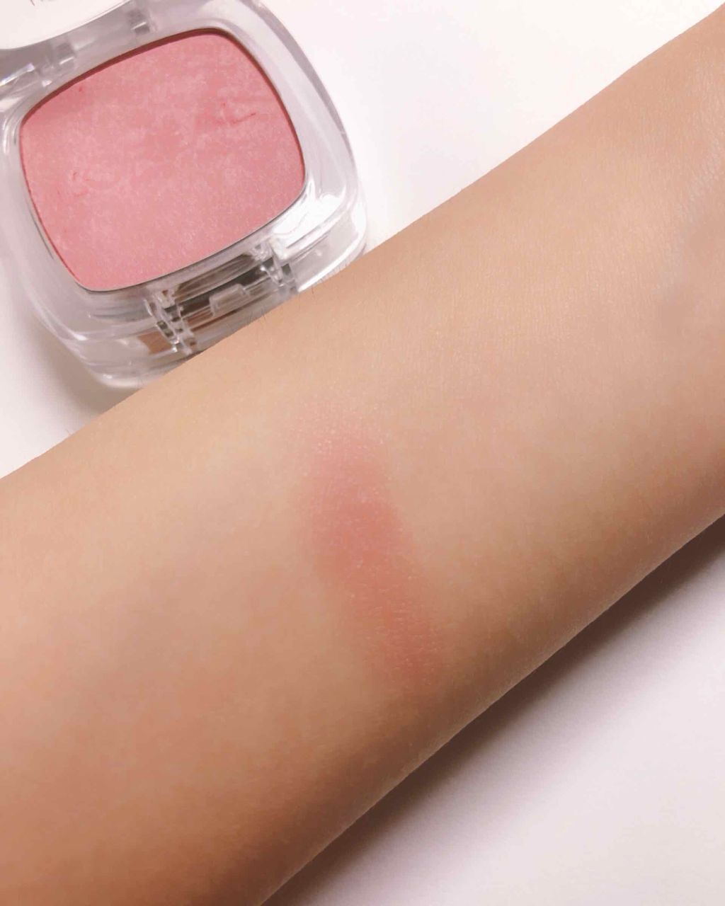 ルーセントマジック パウダーブラッシュ/ロレアル パリ/パウダーチークを使ったクチコミ(3枚目)