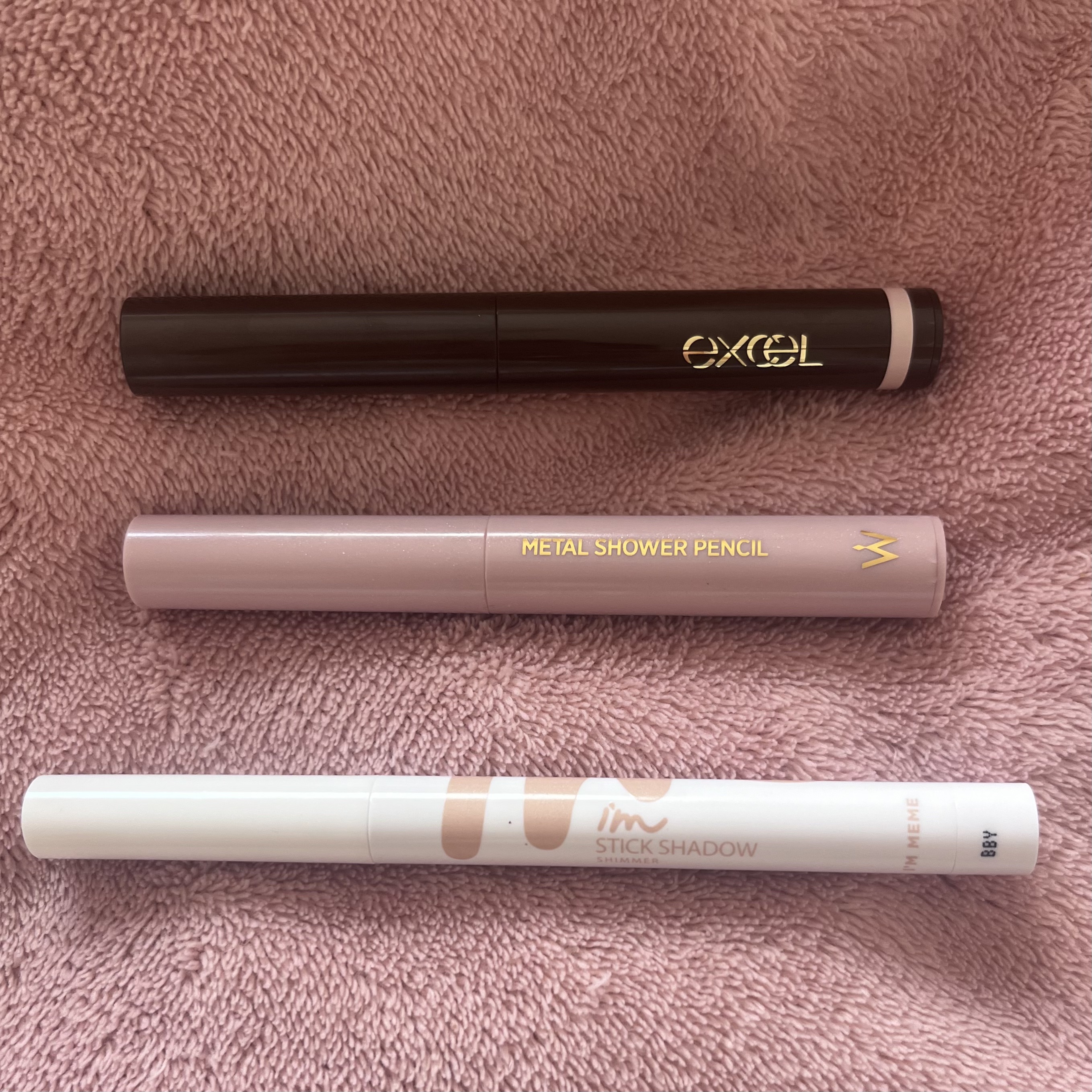 アイムスティックシャドウシマー/i’m meme/スティックアイシャドウを使ったクチコミ（1枚目）