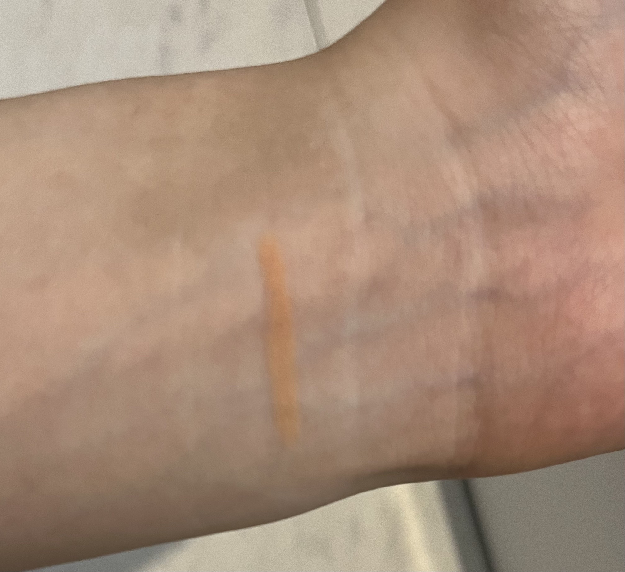 ピンポイントカラースナイパー/KATE/スティックコンシーラーを使ったクチコミ（2枚目）