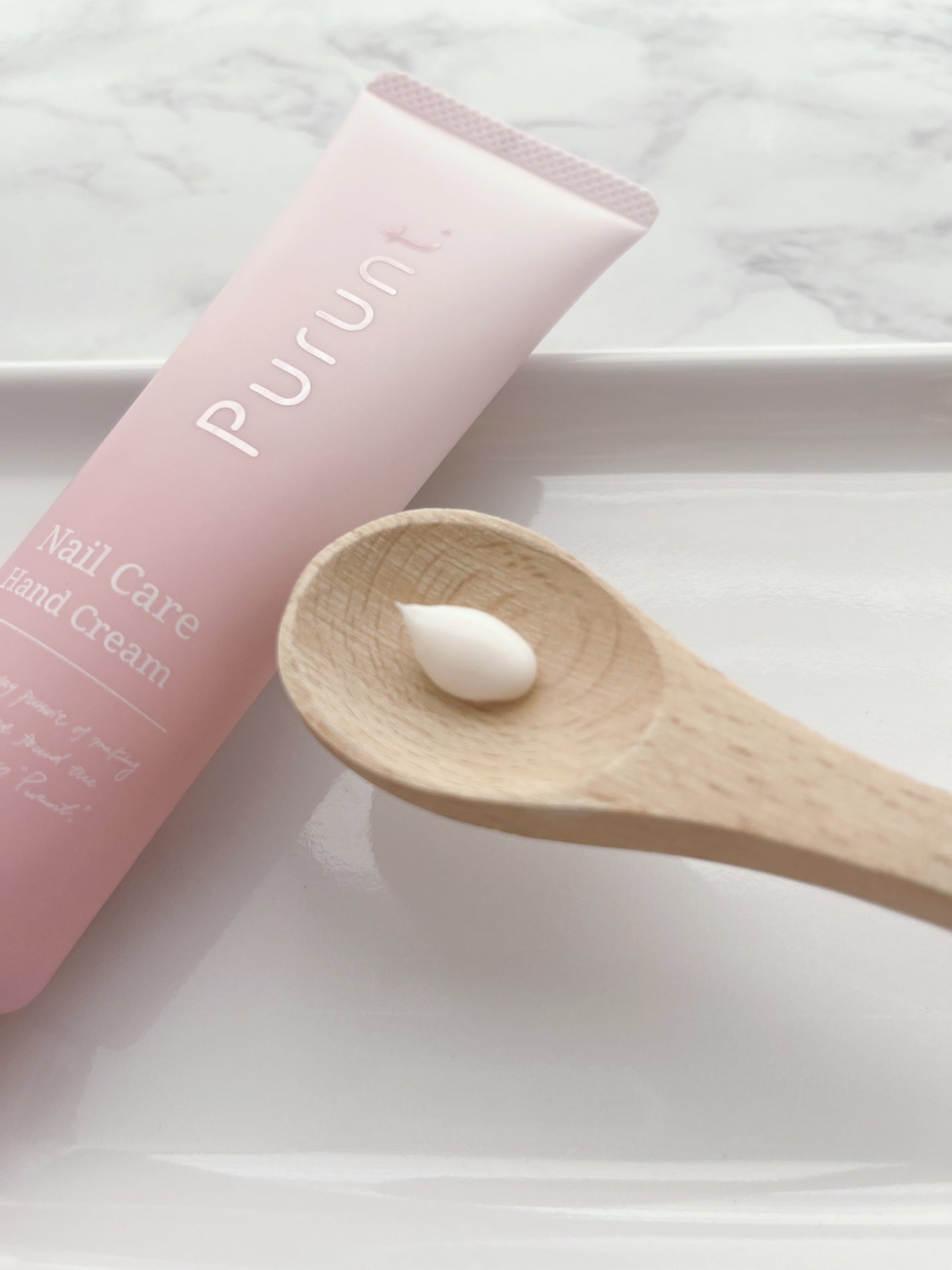 プルント モイストケア美容液ハンドクリーム/Purunt./ハンドクリームを使ったクチコミ(4枚目)
