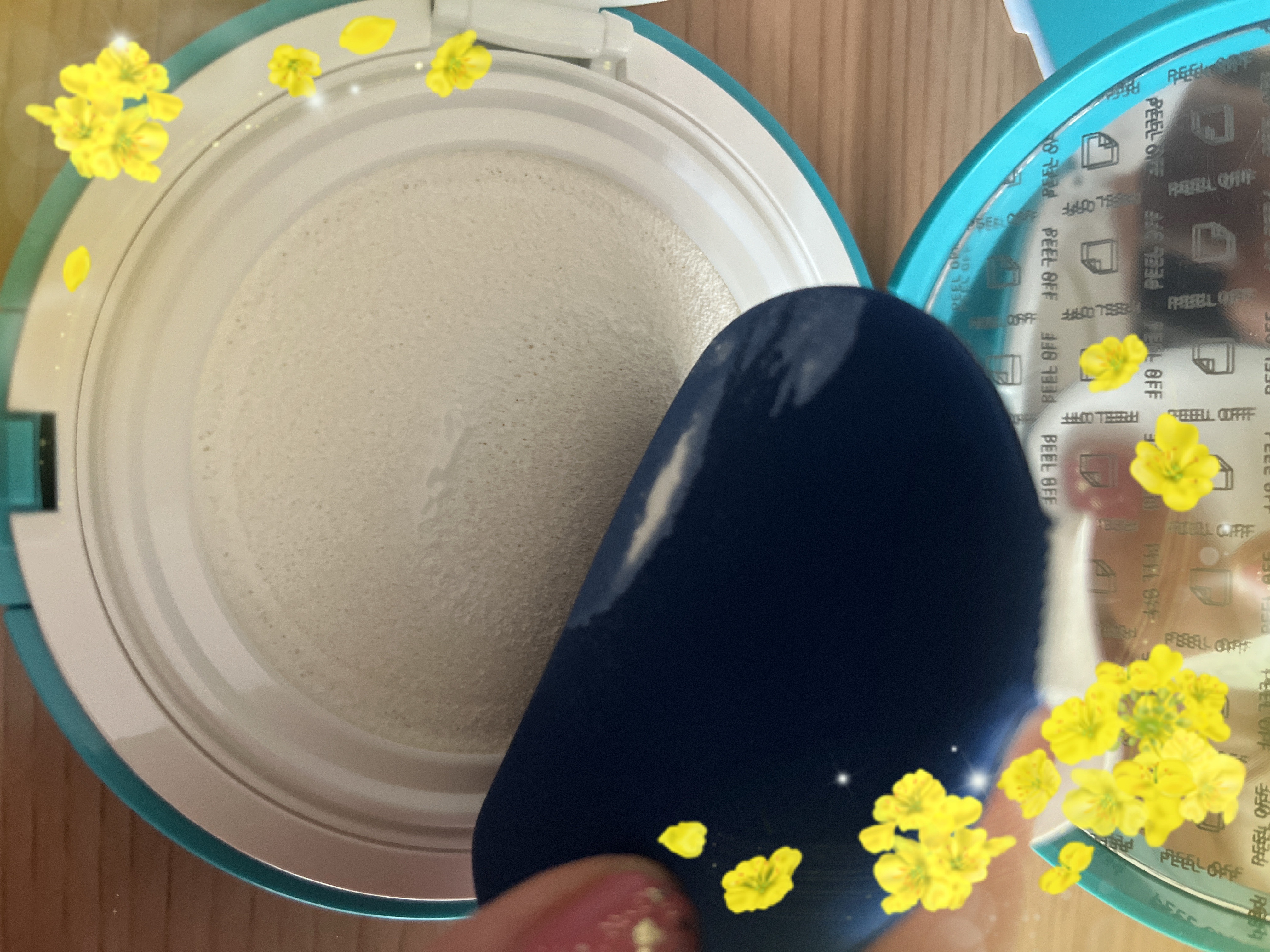 SCINIC エンジョイオールラウンドエアリーサンクッションのクチコミ「サンニック
UVパウダー

エンジョイオールラウンドエアリーサンクッションイエックス

水分い.....」（1枚目）