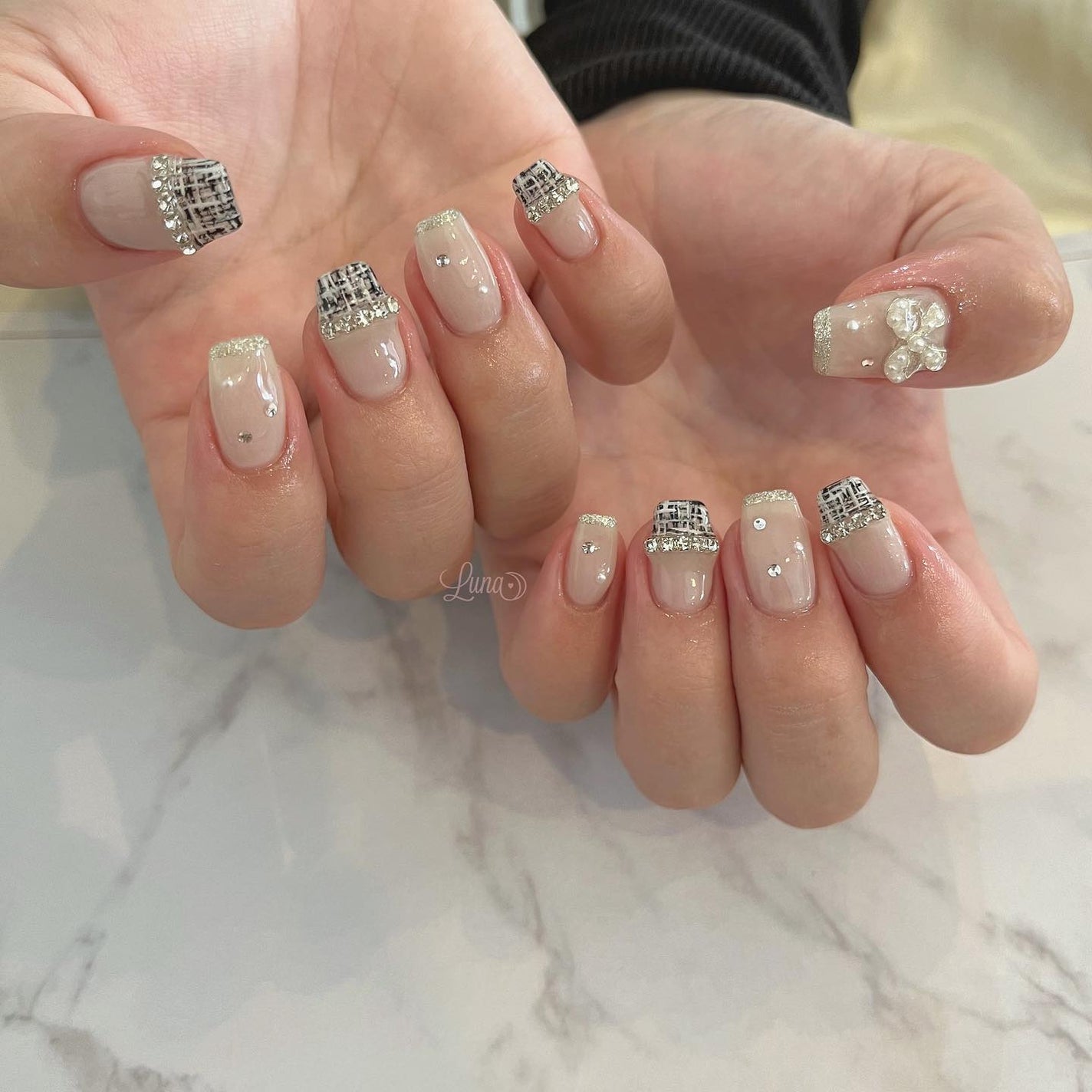 Iuna. Mizuki on LIPS 「.スペシャルプラン🖤🤍#nail#nailstagram#ge..」(1枚目)