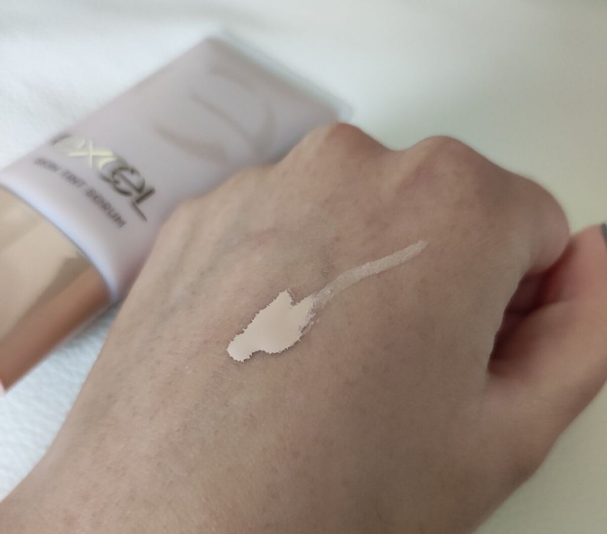 スキンティントセラム/excel/リキッドファンデーションを使ったクチコミ（3枚目）