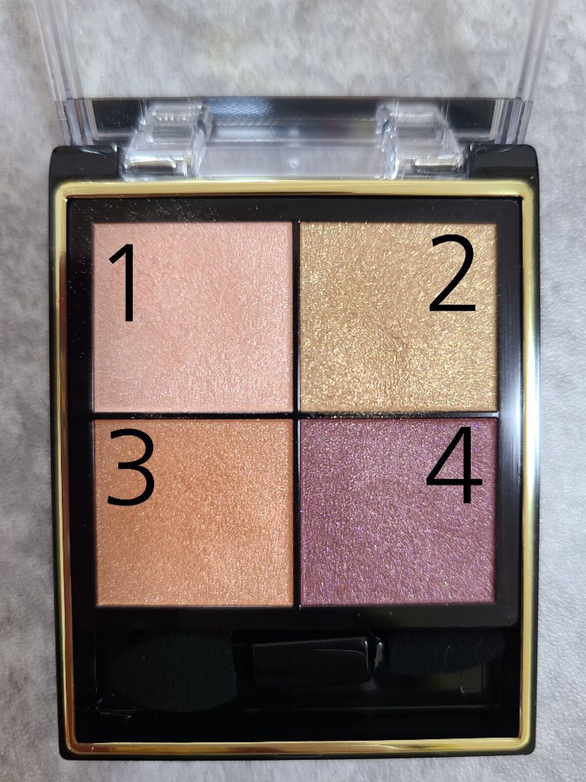 リアルクローズシャドウ/excel/アイシャドウパレットを使ったクチコミ(2枚目)