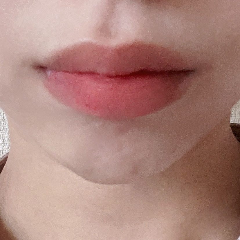 スーパーマットリップ＆チークマッド/INTO U/口紅を使ったクチコミ（2枚目）