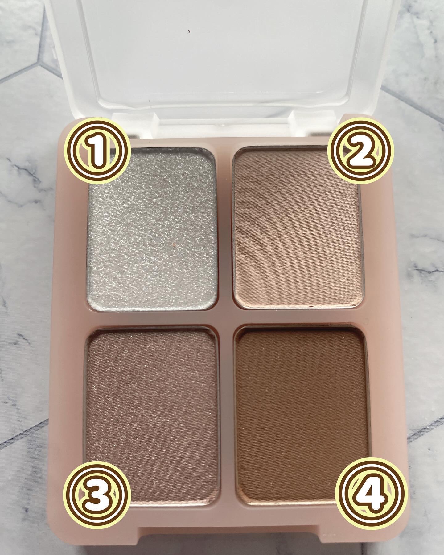  グラム アイ シャドウ スパークリングセピア(SPARKLING SEPIA)/U/CHOO/アイシャドウパレットを使ったクチコミ（2枚目）