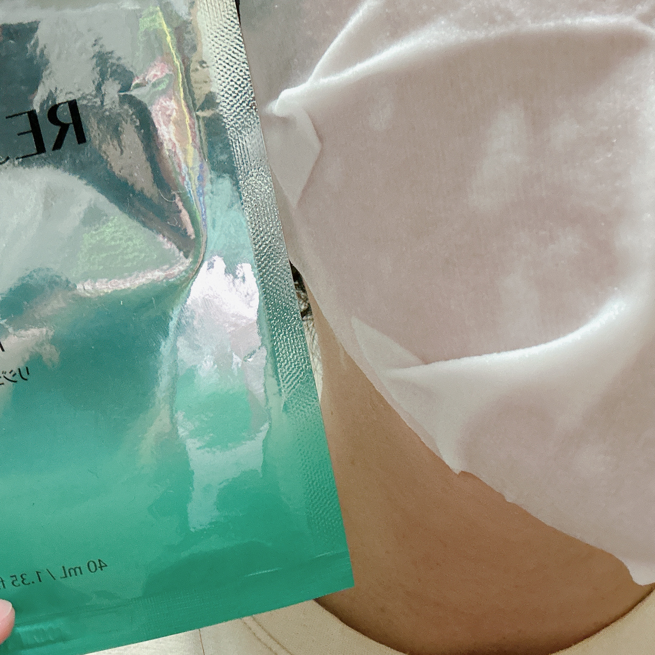 REJURAN モイスチャートリートメントマスク(23ml×5枚入り)/REJURAN COSMETICS/シートマスク・パックを使ったクチコミ（3枚目）