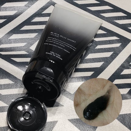 BLACK JELLY WASH(ブラックジェリーウォッシュ)/PLUEST/その他洗顔料を使ったクチコミ(1枚目)