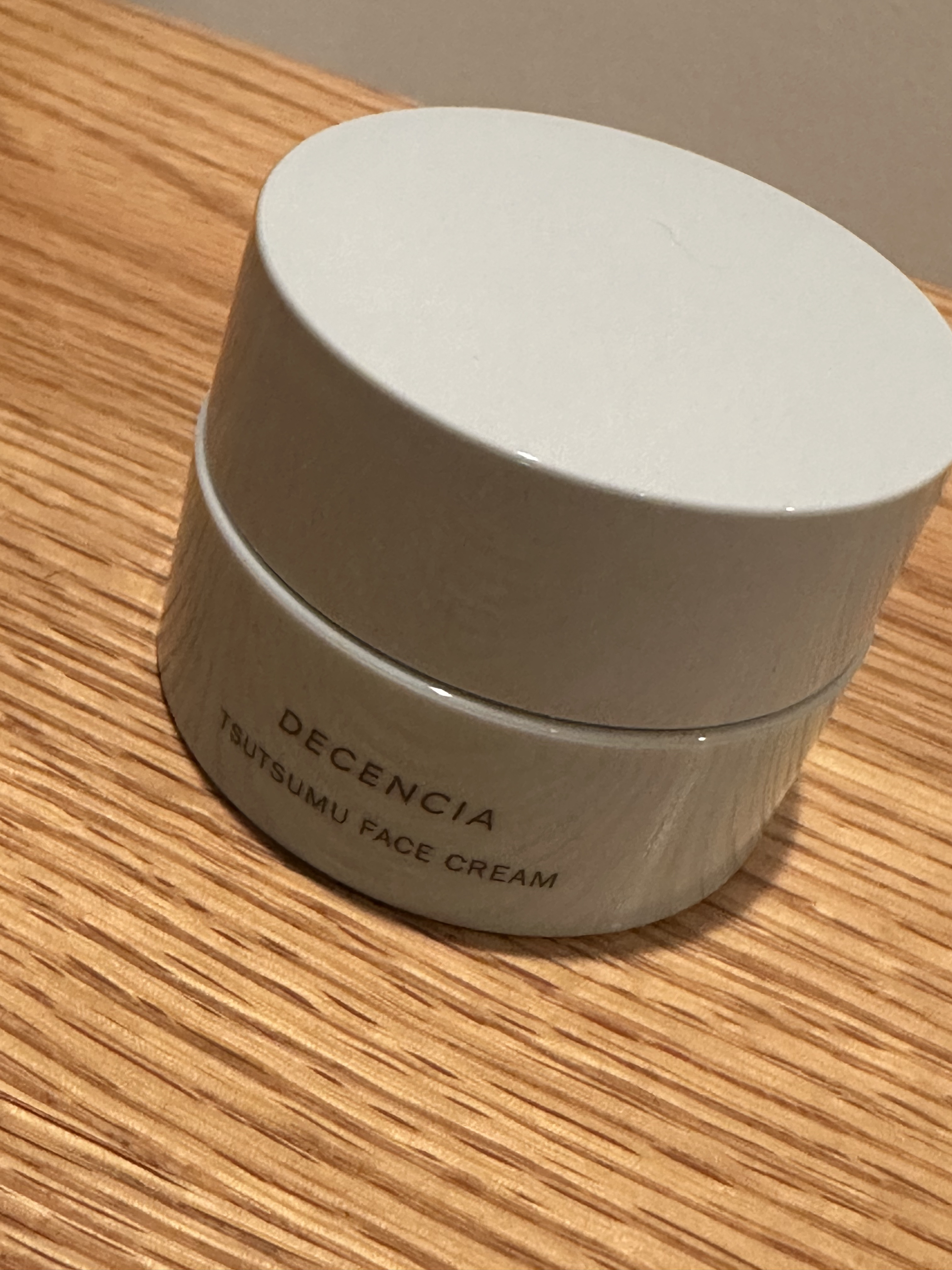 ディセンシア つつむ フェイスクリーム 本体30g/DECENCIA/フェイスクリームを使ったクチコミ（1枚目）