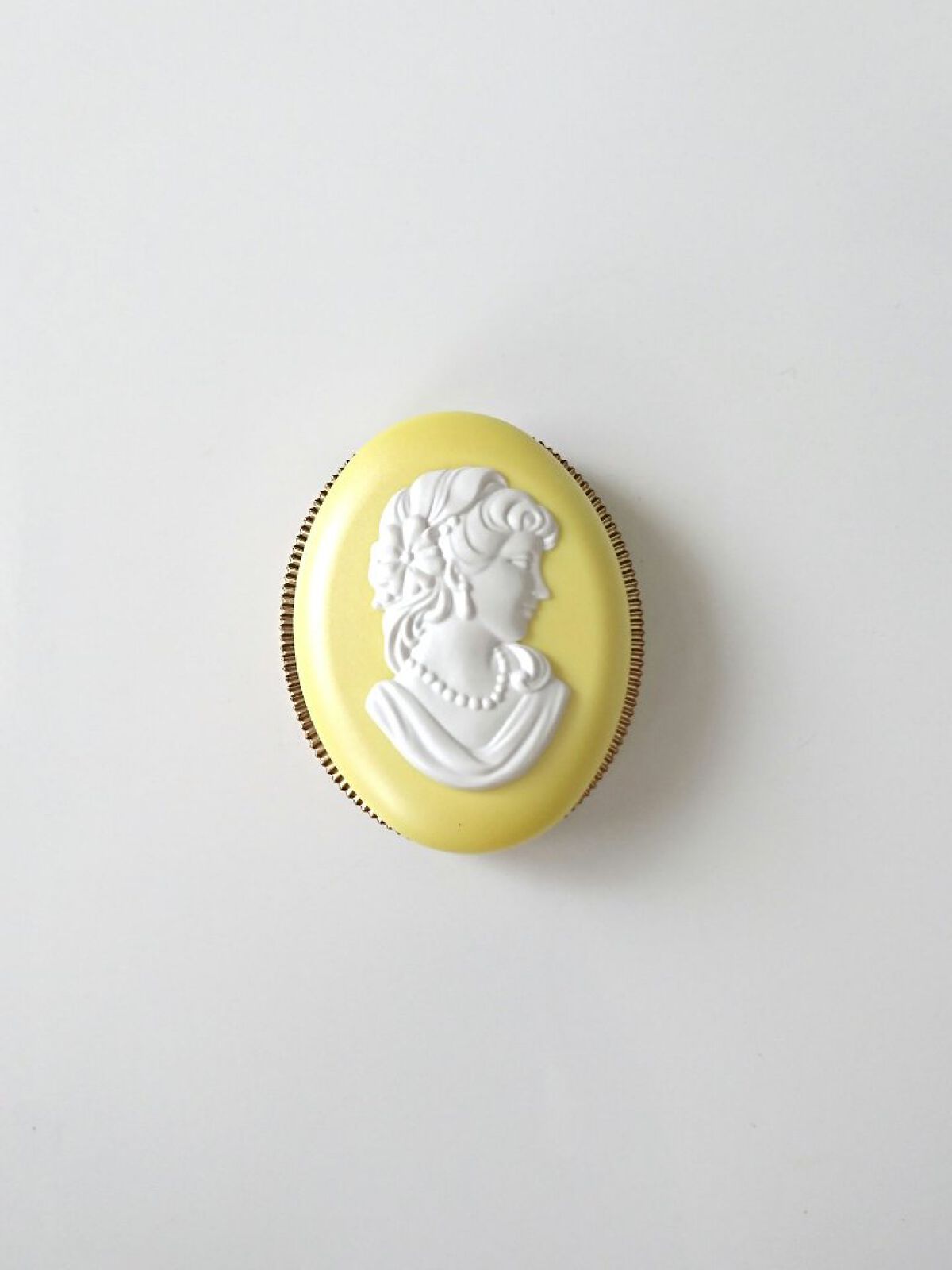 グリタリング アイカラー/レ・メルヴェイユーズ ラデュレ/単色アイシャドウを使ったクチコミ（1枚目）