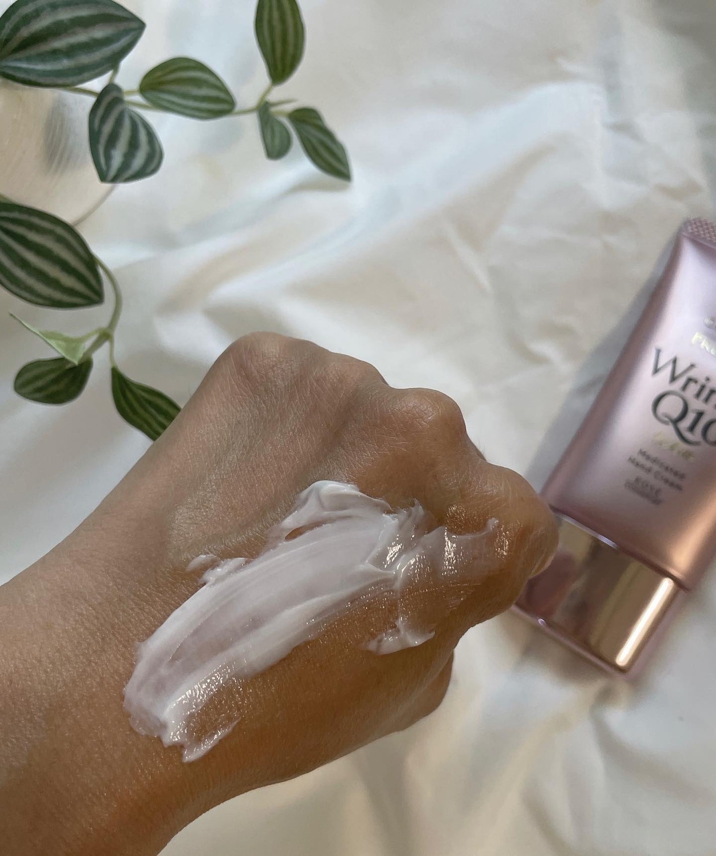 コエンリッチ ザ プレミアム 薬用CICAリペア ハンドクリーム/コエンリッチQ10/ハンドクリームを使ったクチコミ(4枚目)