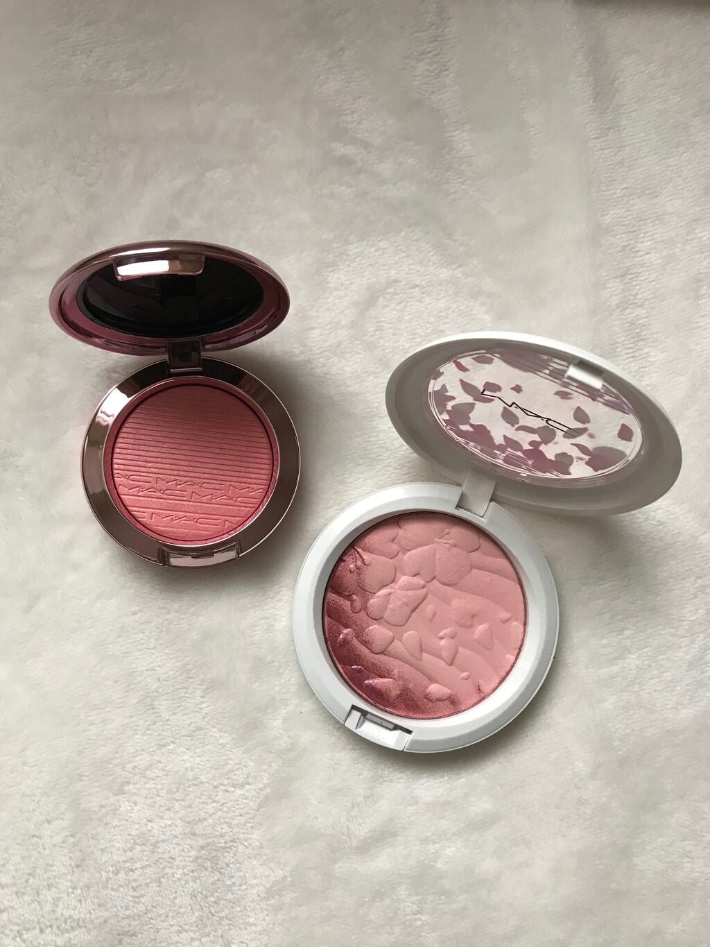 BOOM BOOM BLOOMハイライトパウダー/M・A・C/パウダーハイライトを使ったクチコミ(2枚目)