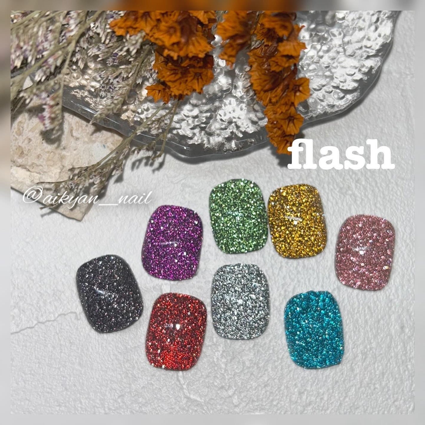 ビビッドフラッシュパウダー/mon petit lapin/ネイル用品を使ったクチコミ(5枚目)