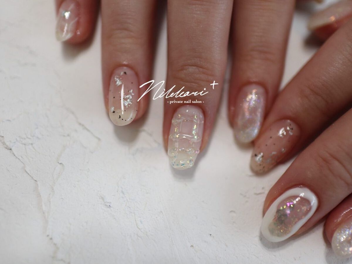 𝐍𝐚𝐢𝐥𝐢𝐬𝐭🦋𝐭𝐨-𝐦𝐚, on LIPS 「𓆝˜˷design...Whiteで綺麗めニュアンス♡@ic..」(2枚目)