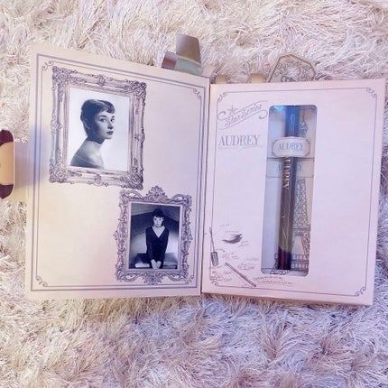 オードリーコレクション スターアイライナー/I&M ナチュラルコスメティック/リキッドアイライナーを使ったクチコミ(2枚目)