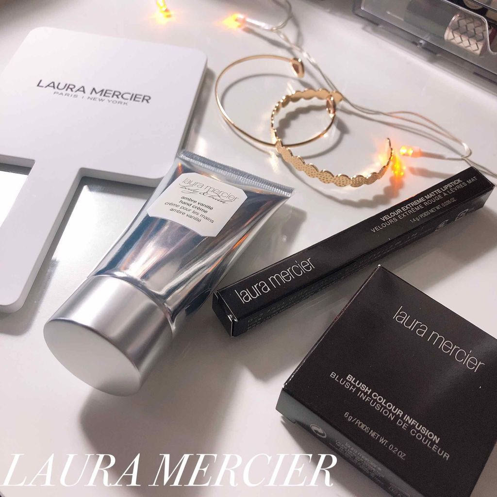 ヴェロア エクストリーム マット リップスティック/ローラ メルシエ/口紅を使ったクチコミ（1枚目）