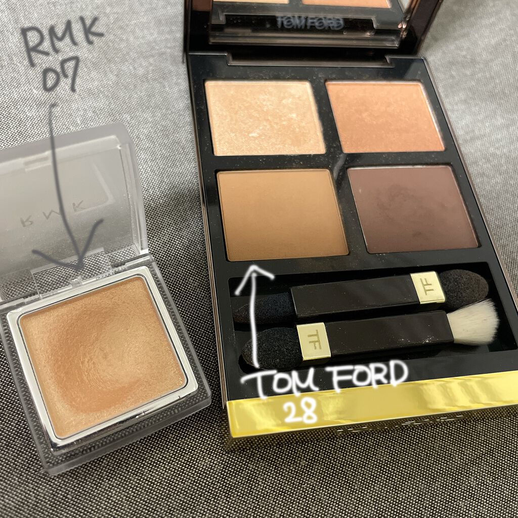 インジーニアス パウダーアイズ N/RMK/単色アイシャドウを使ったクチコミ（2枚目）