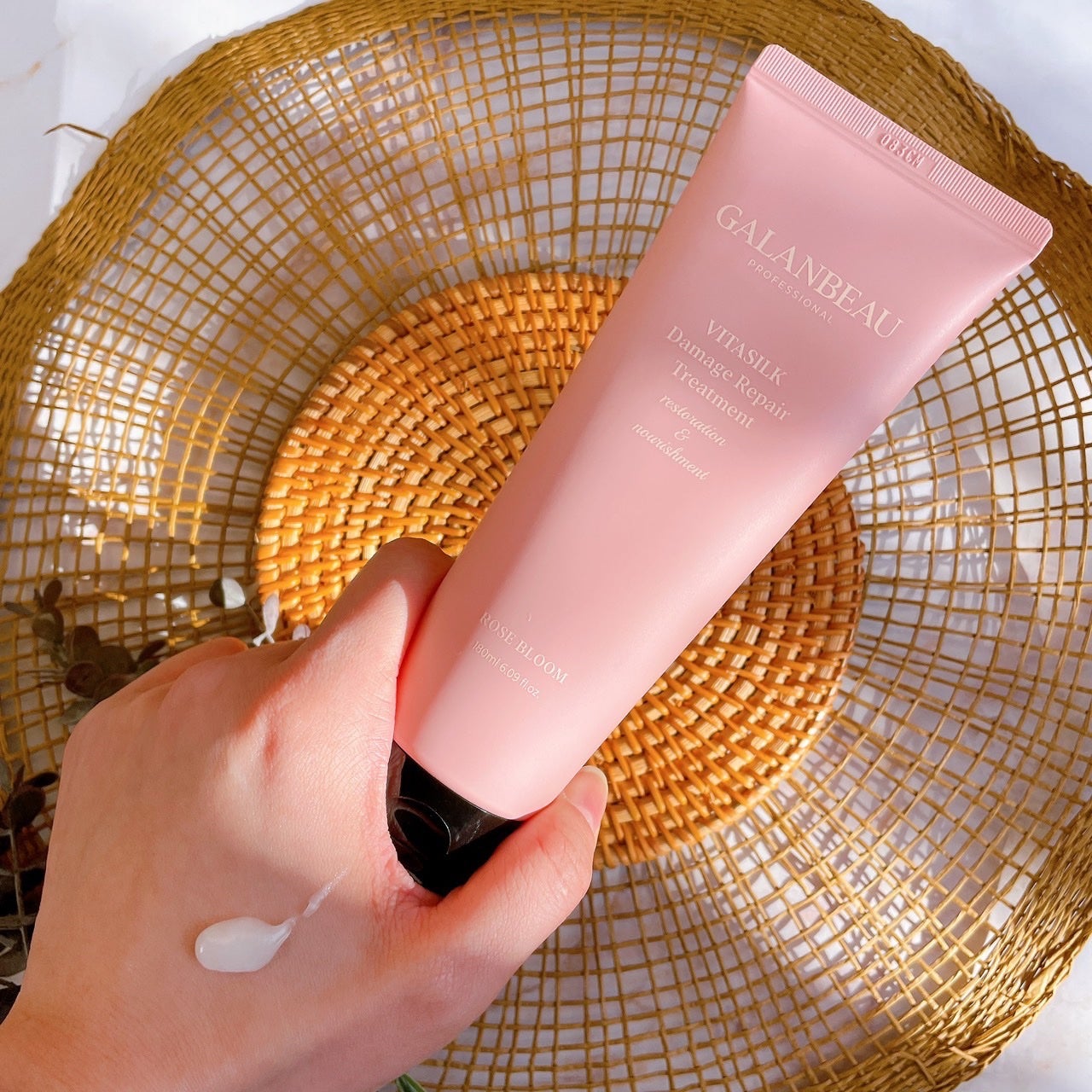 ビタシルクダメージリペアトリートメント(ローズブルーム)/ガランビュー/洗い流すヘアトリートメントを使ったクチコミ(5枚目)