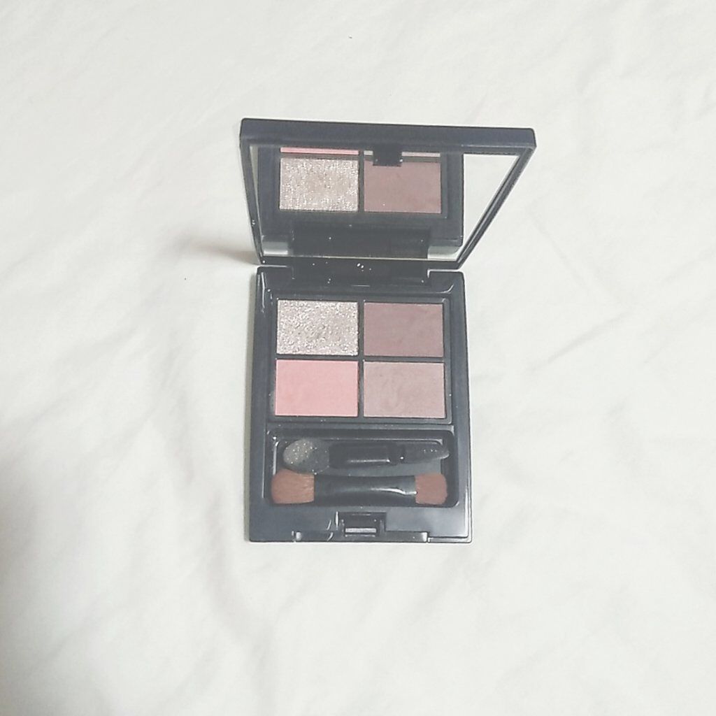 ミネラルクラッシィシャドー/エトヴォス/アイシャドウパレットを使ったクチコミ(1枚目)