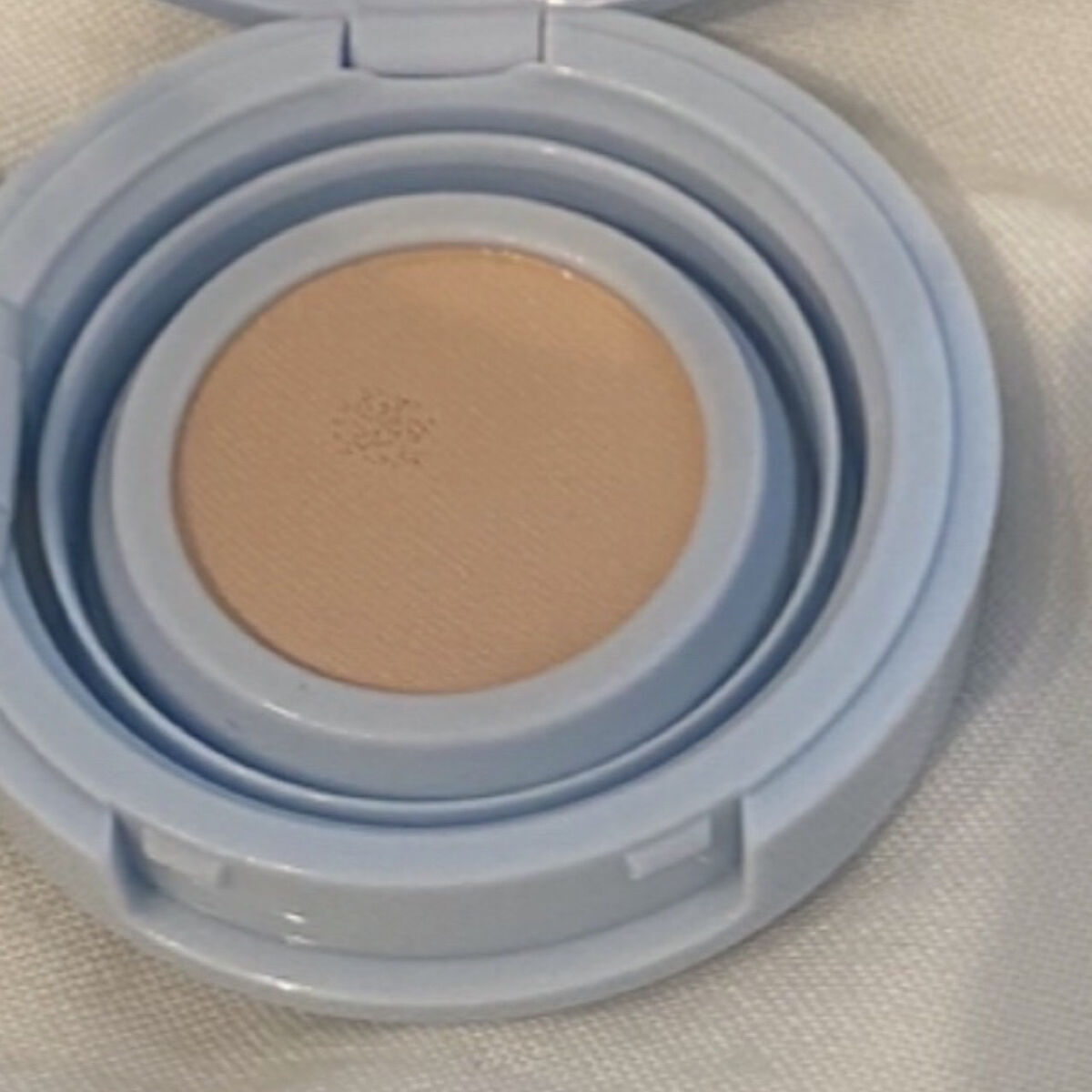 ベアウォータークッション/rom&nd/クッションファンデーションを使ったクチコミ（2枚目）