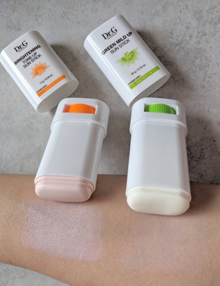 ブライトニングアップサンスティック SPF50+ PA++++/Dr.G/日焼け止めスティックを使ったクチコミ(4枚目)