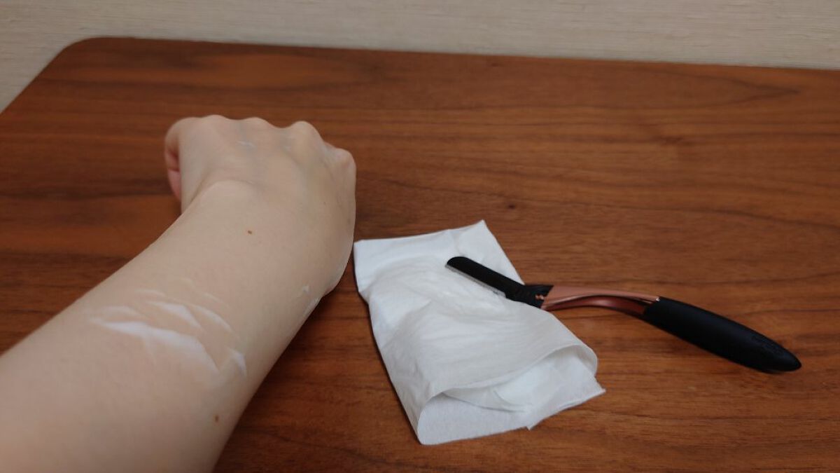 サロンプラス トーンアップ フェイススムーサー ホルダー（刃付き）/サロンプラス/シェーバーを使ったクチコミ（3枚目）