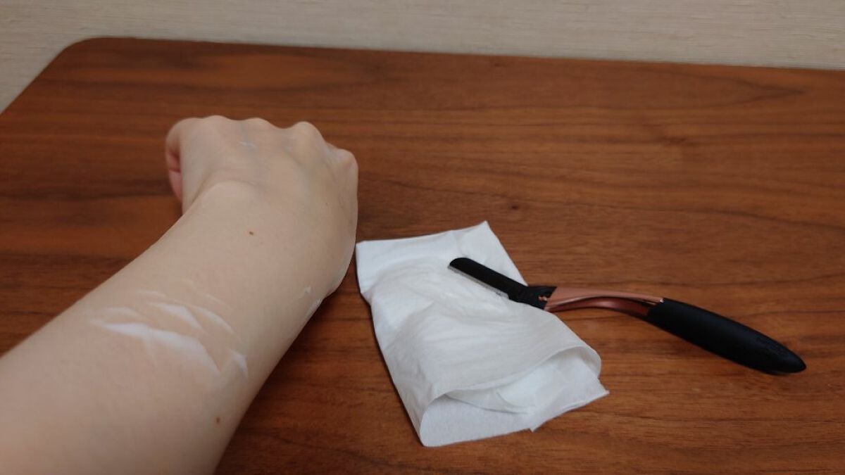 サロンプラス トーンアップ フェイススムーサー ホルダー(刃付き)/サロンプラス/シェーバーを使ったクチコミ(3枚目)