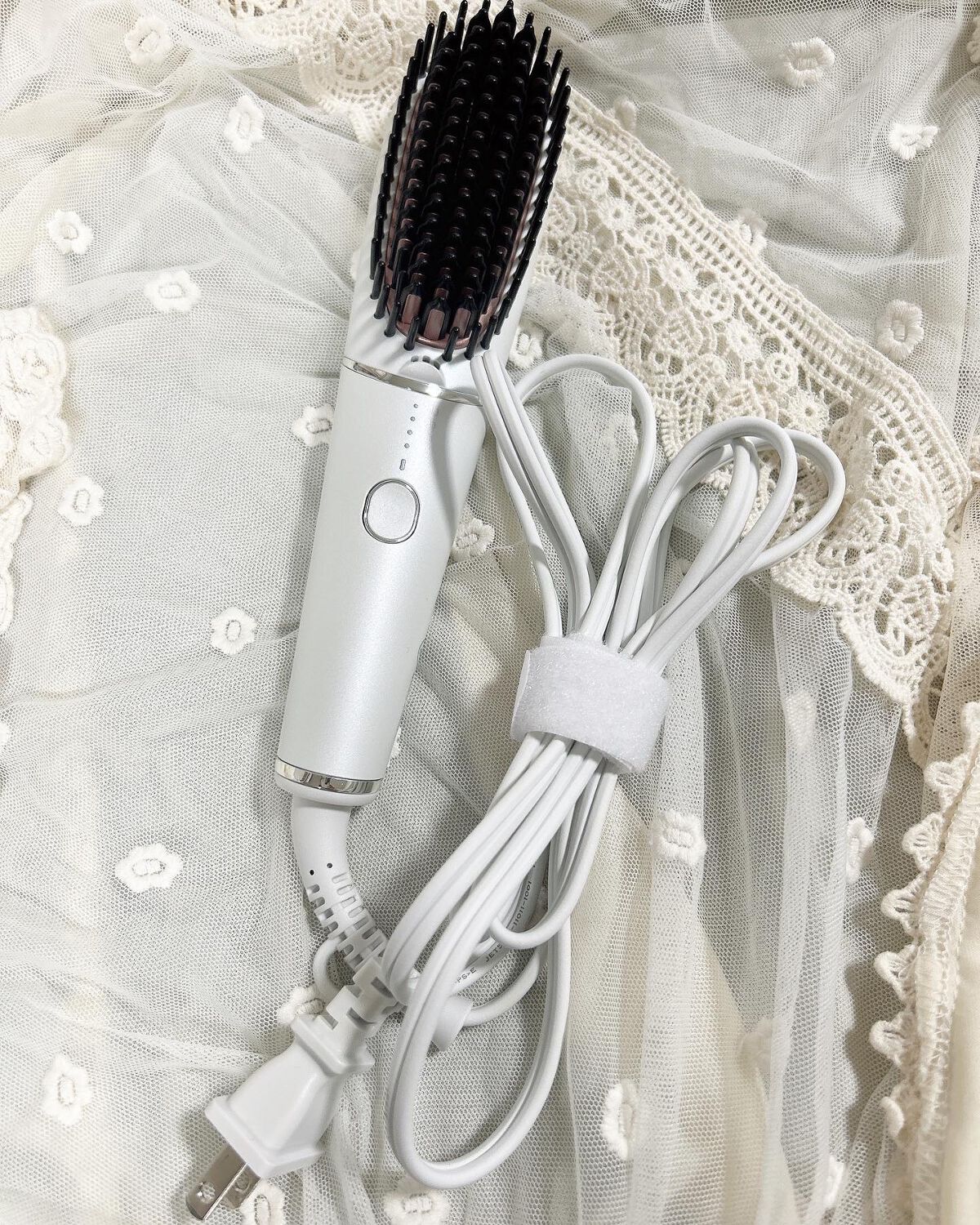 プレミアム ブラシ型ヘアアイロン/CARERISE/その他スタイリングを使ったクチコミ(6枚目)