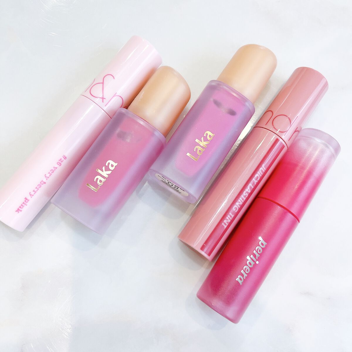 ジューシーラスティングティント/rom&nd/リップティントを使ったクチコミ(3枚目)