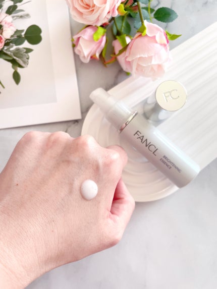 ブライトニング エッセンス<医薬部外品>/ファンケル/美容液を使ったクチコミ(4枚目)